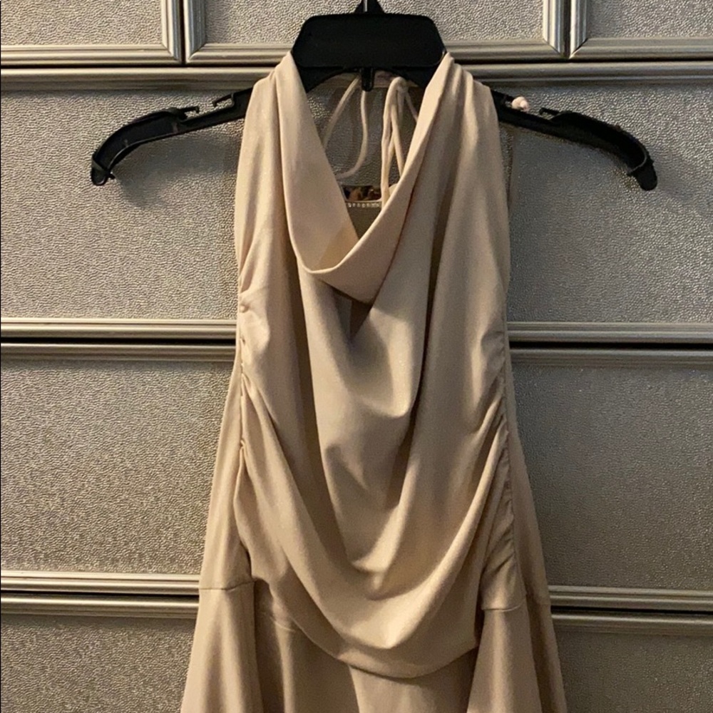 Cream sleeveless party dress